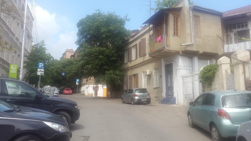 Dream House In The Center Of Tbilisi Hotel Exterior photo